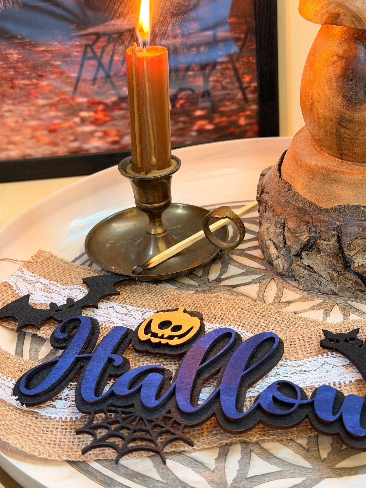 Plaque Décorative "Halloween" en Bois Peint Violet & orange- Citrouilles, Chat & Araignée