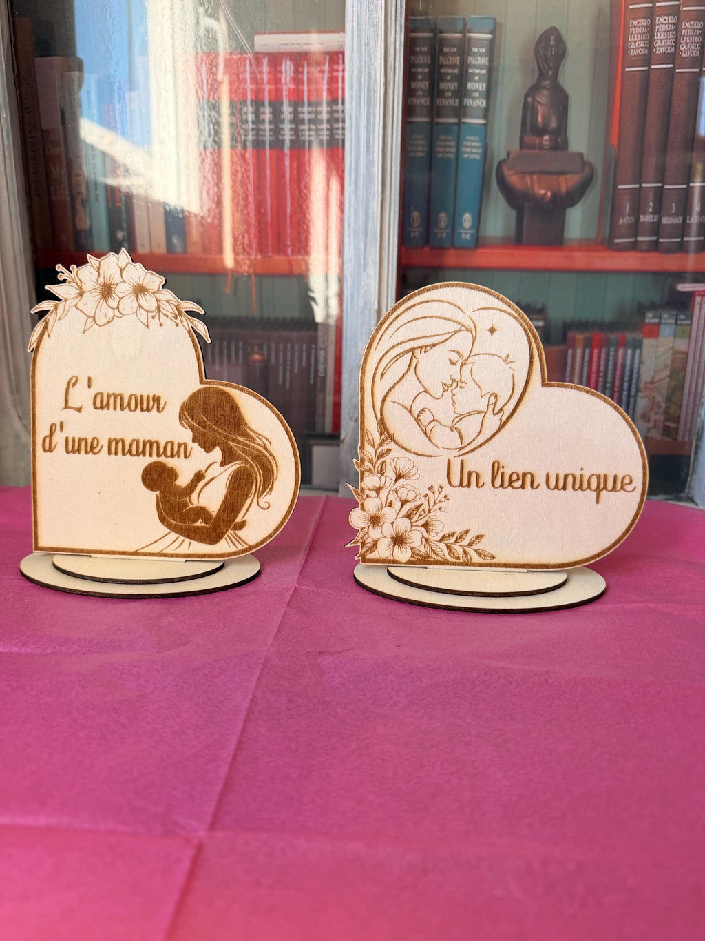 Plaque Décorative "Lien Unique" ou "L'Amour d'une Maman" en Bois Gravé