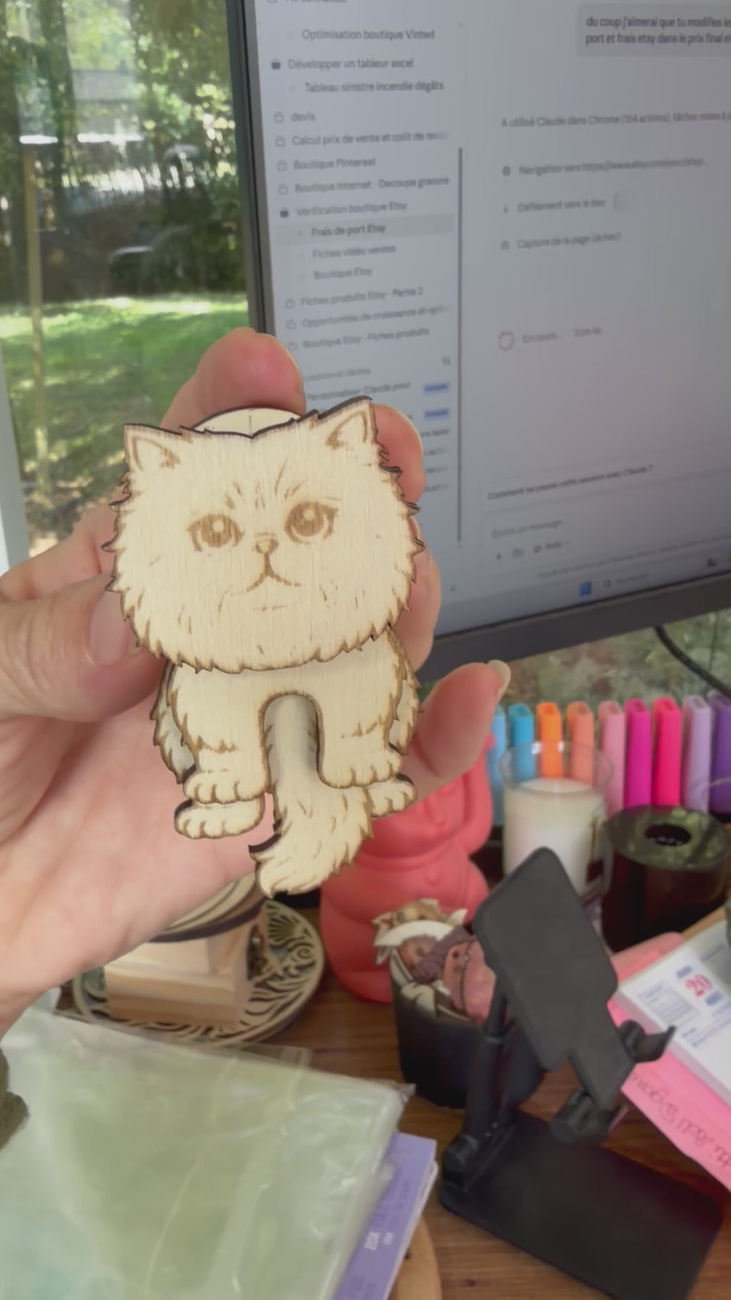 Magnet Chat ou Chien en Bois Peint Multicouche - Aimant Décoratif Pattes Articulées